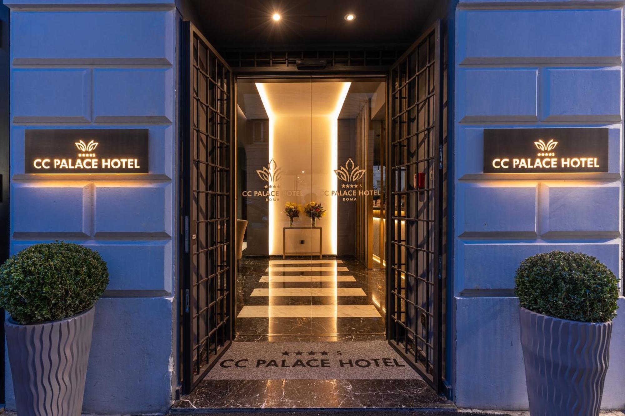 Cc Palace Hotel Roma Esterno foto